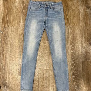 American Eagle Super Stretch Skinny Jeans Size 8